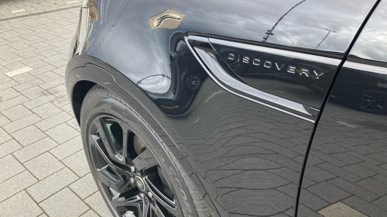 Land Rover Discovery 3.0 D350 Dynamic SE 5dr Auto Diesel Station Wagon